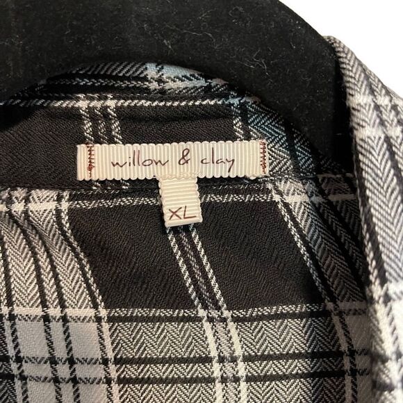 Willow & Clay- Woman Black/White Plaid Fringe Open Front Waterfall Cardigan, XL - Picture 4 of 14